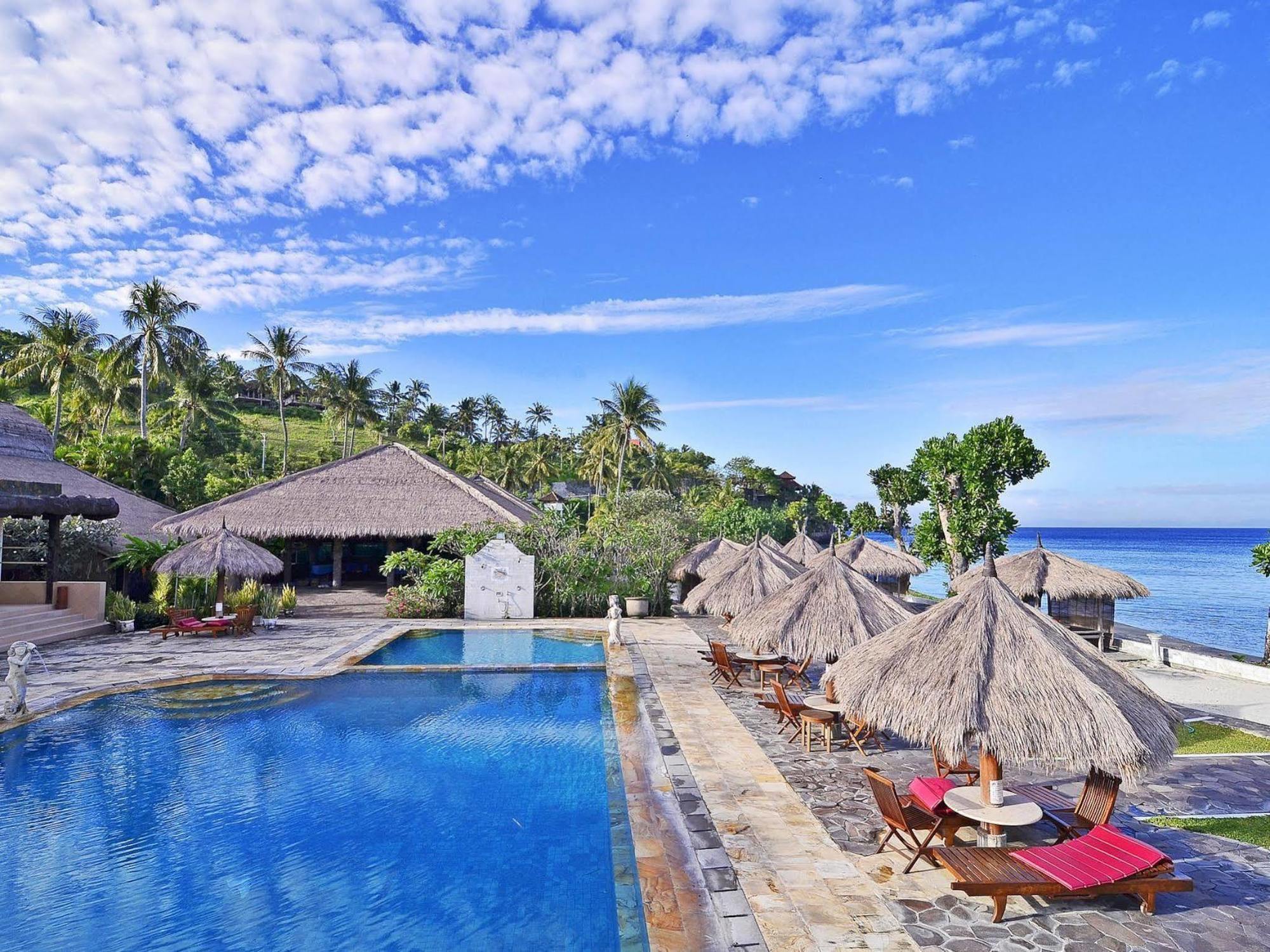 Pasific Beach Cottages Mangsit Exterior photo